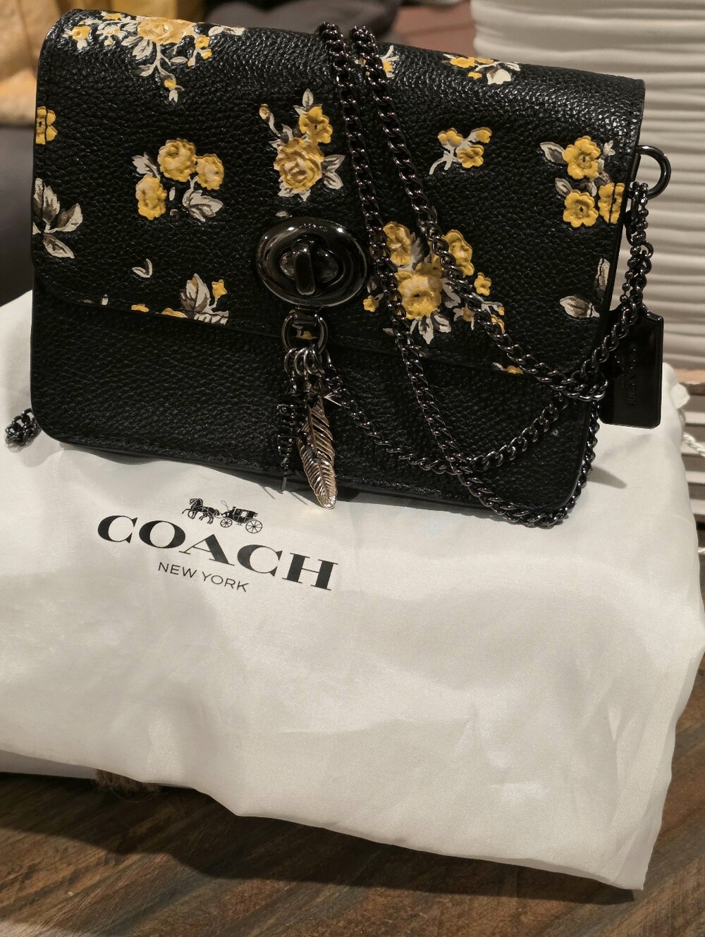 Coach Bowery Rebel Charm Floral Chain Crossbody Bag Gunmetal Feather Charm Chain - Picture 3 of 14